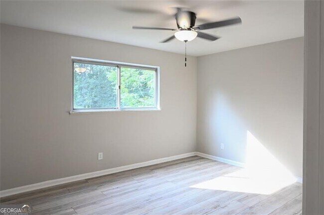 Building Photo - 2900 Eleanor Terrace NW