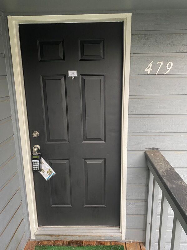 Building Photo - 479 Senate St NW