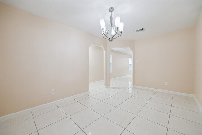 Building Photo - 19318 Desert Calico Ln