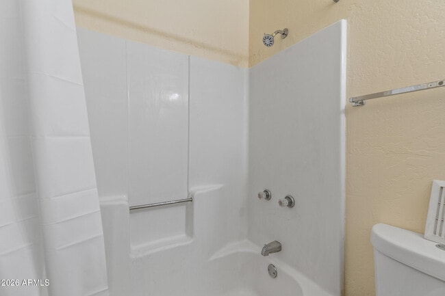 Building Photo - 118 E Paseo del Rio