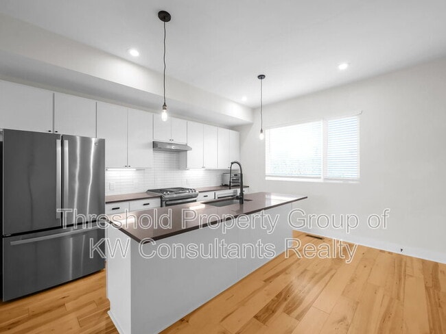 Building Photo - 1159 N 4th St