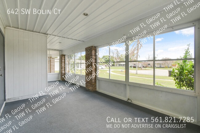 Building Photo - 642 SW Bolin Ct