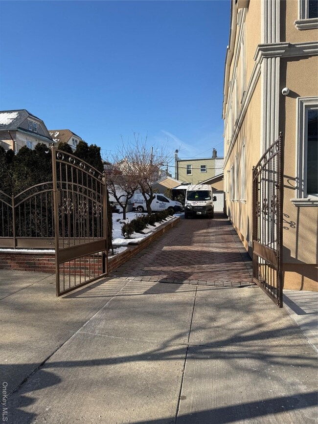 Building Photo - 78-68 84th St