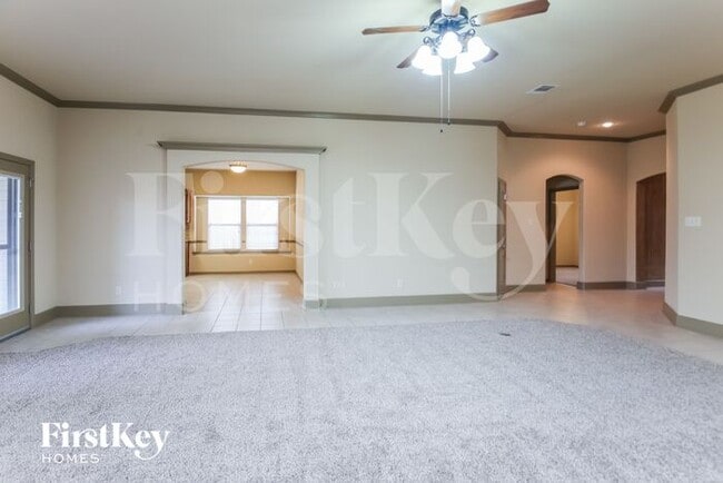 Building Photo - 1740 Colorado Dr