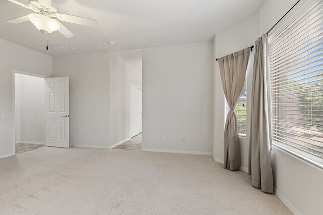 Building Photo - Nice East Mesa Home!