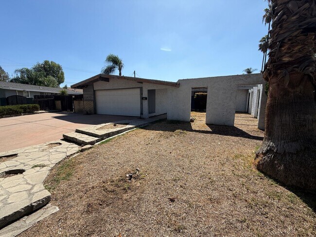 Building Photo - 9036 Haskell St