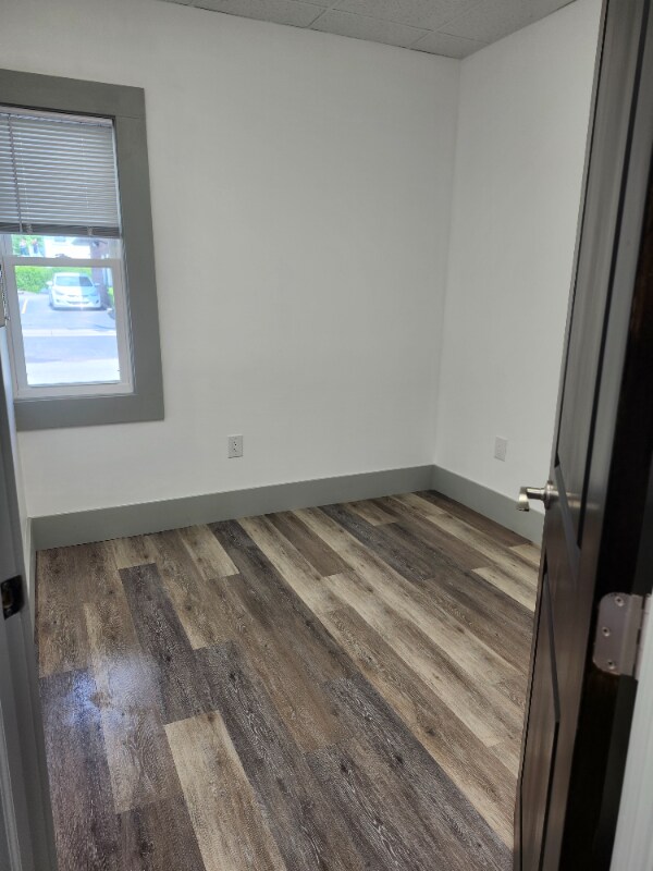 Building Photo - 102 Franklin St