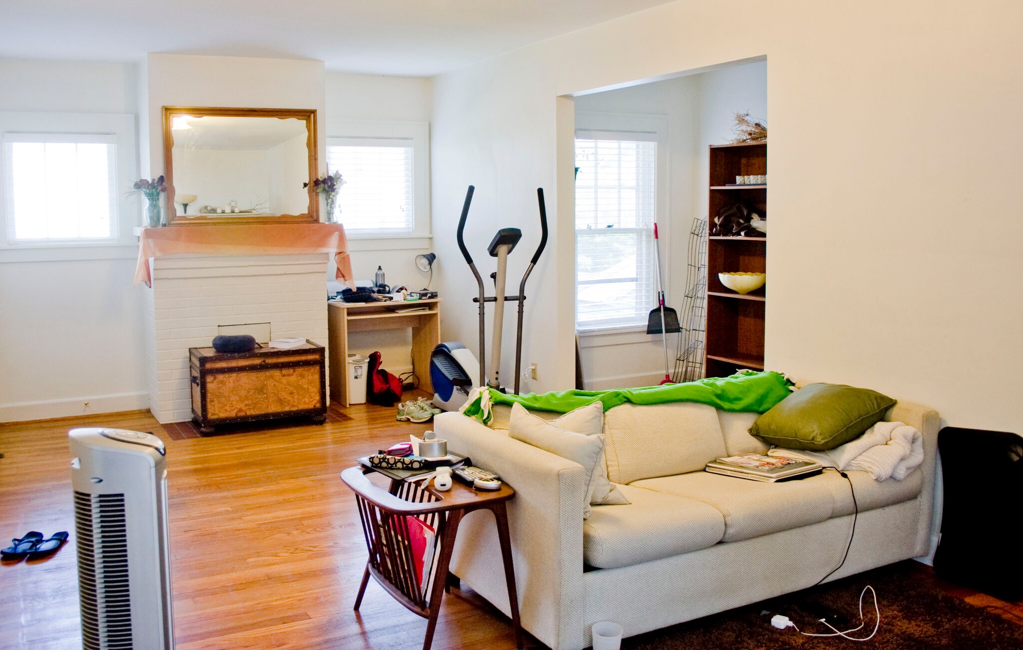 Living Room - 57 Elmwood Pl