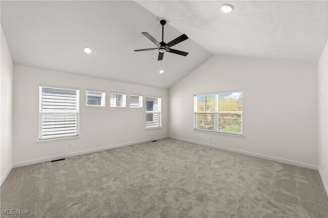 Building Photo - 2240 E 97th St