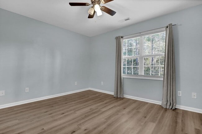 Building Photo - 1402 Old Folkstone Rd., Unit 2