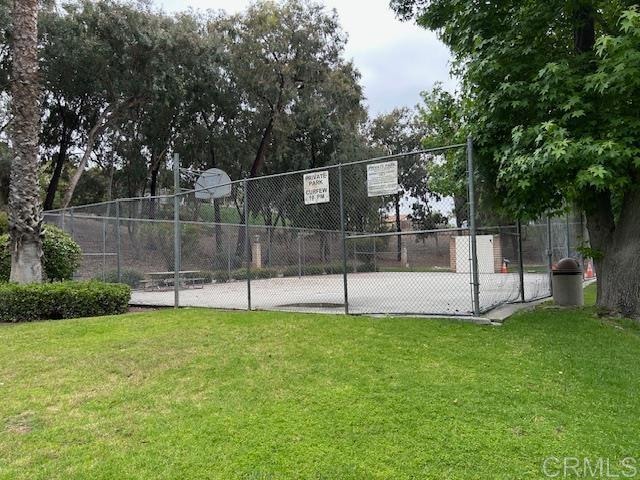 Building Photo - 1700 Lindsley Park Dr