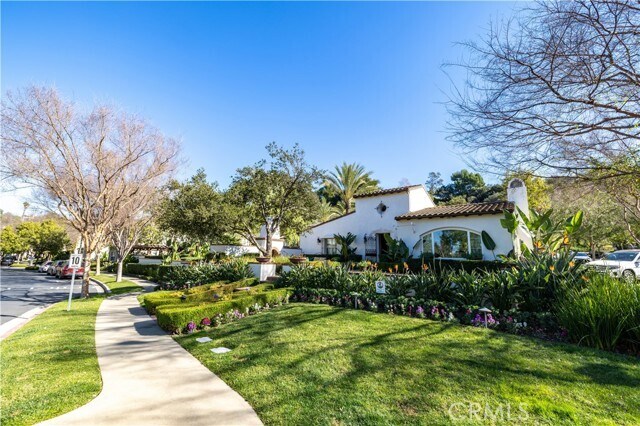 Building Photo - 862 Terrace Ln W