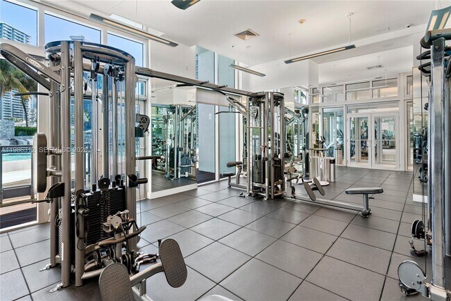 Building Photo - 90 SW 3rd St