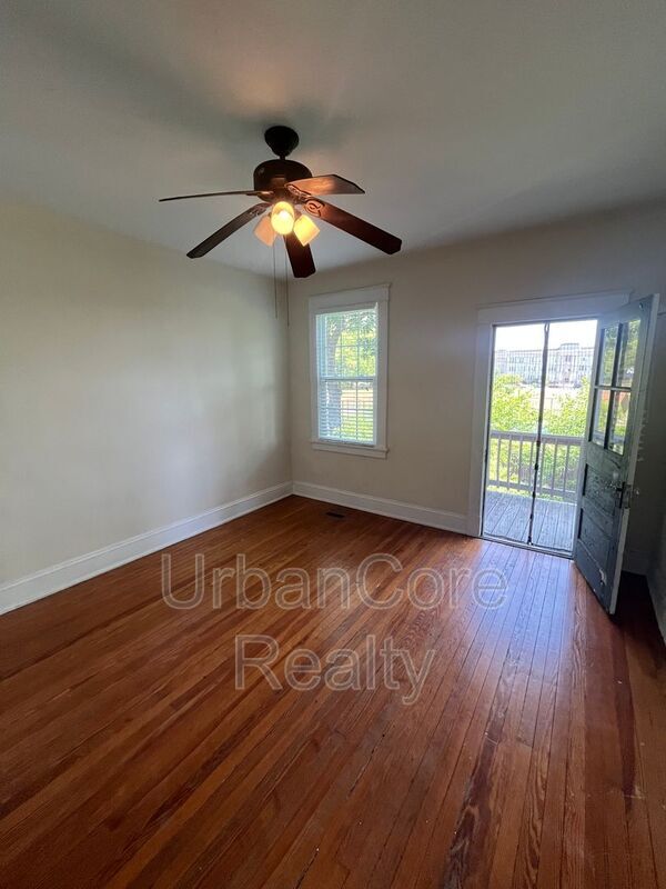 Building Photo - 709 N 35th St