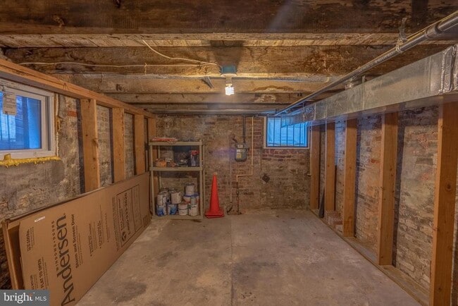 Building Photo - 508 Scott St
