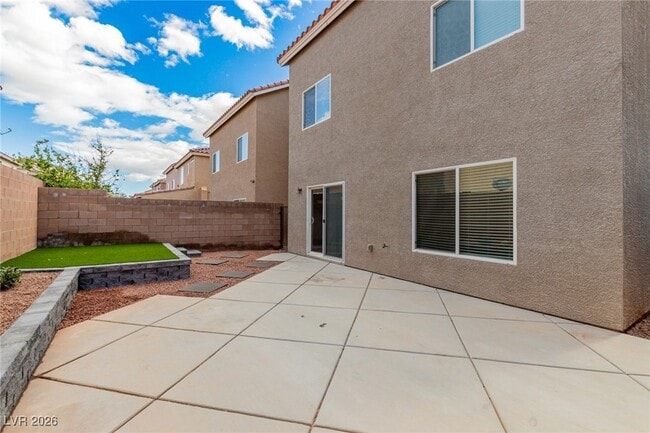 Building Photo - 4648 W Camero Ave