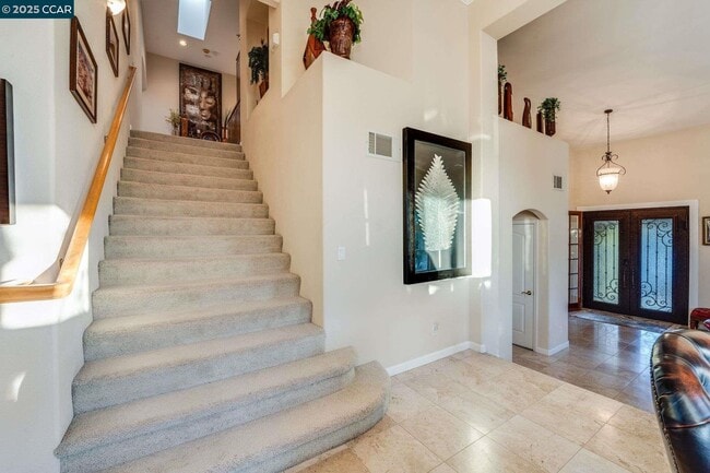 Building Photo - 1105 Peacock Creek Dr