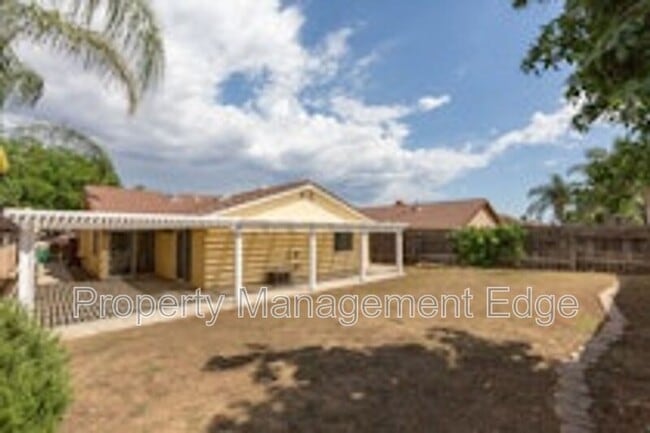 Building Photo - 37753 Sea Pines Ct