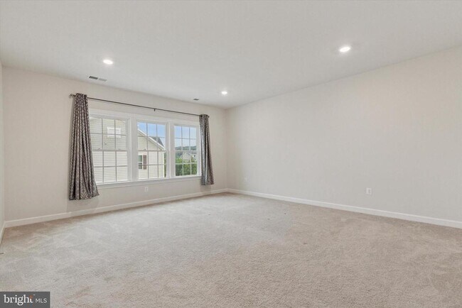 Building Photo - 409 Atwater Dr