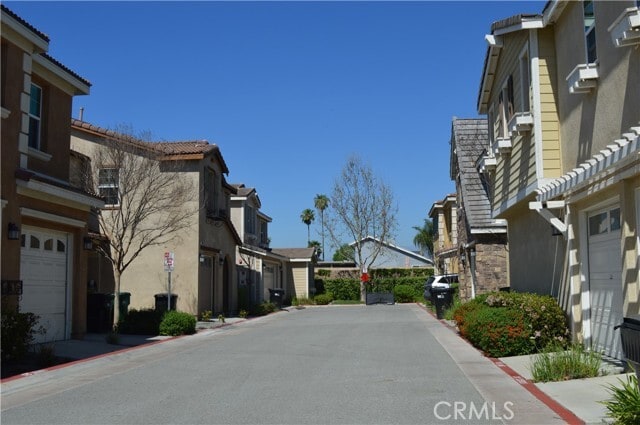 Building Photo - 6550 Mogano Dr