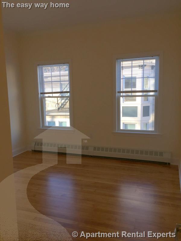 Building Photo - 65 Langdon St