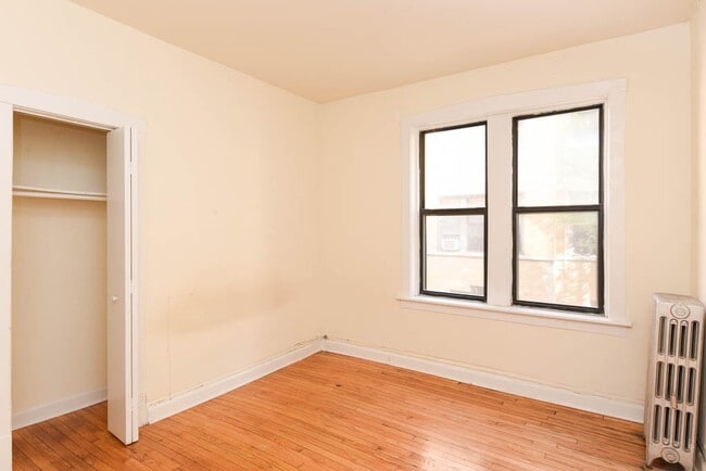 Building Photo - 1532 N Kedzie Ave