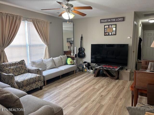 Building Photo - 1529 Sails Way