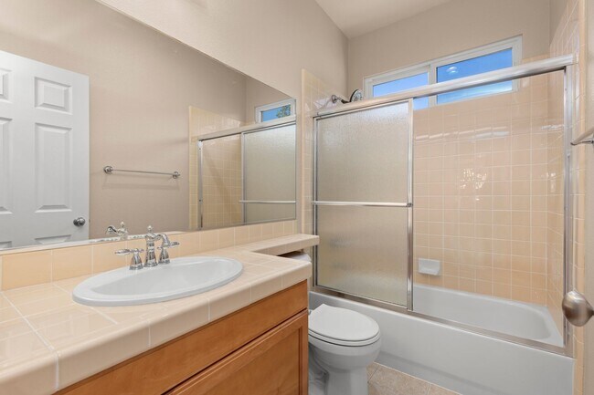 Building Photo - Elegant 5-Bedroom Carmel Valley Home with ...
