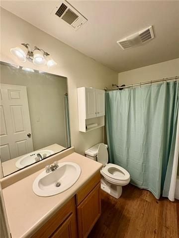 Building Photo - 209 W Edwards St