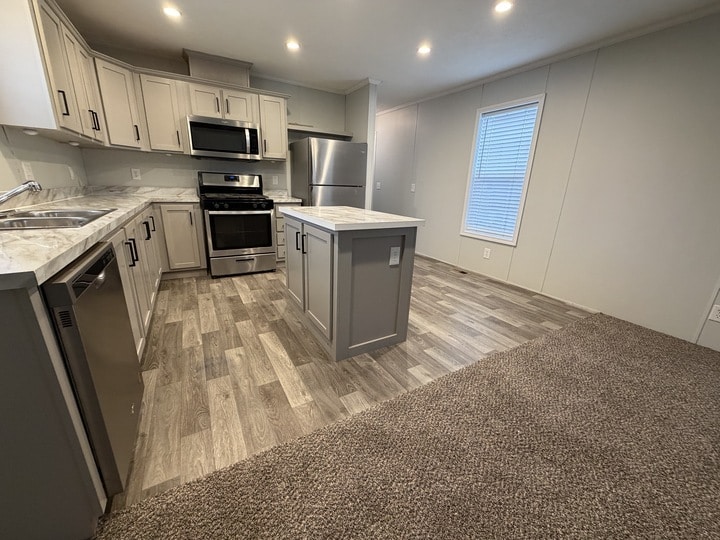 Building Photo - 15368 Dominique Dr