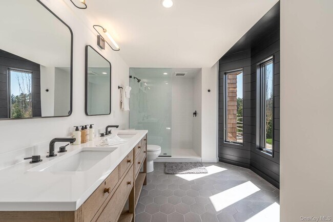 Building Photo - 3375 Indian Neck Ln