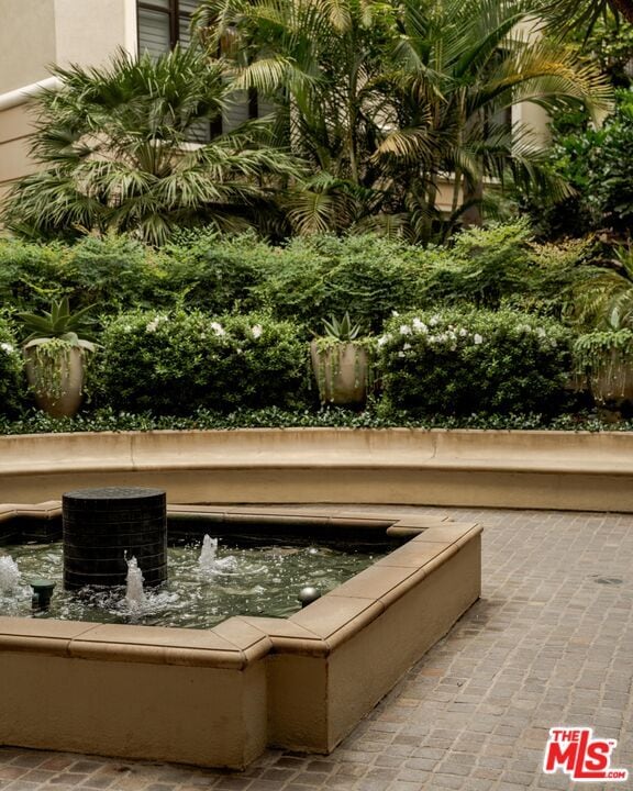 Building Photo - 11847 Gorham Ave