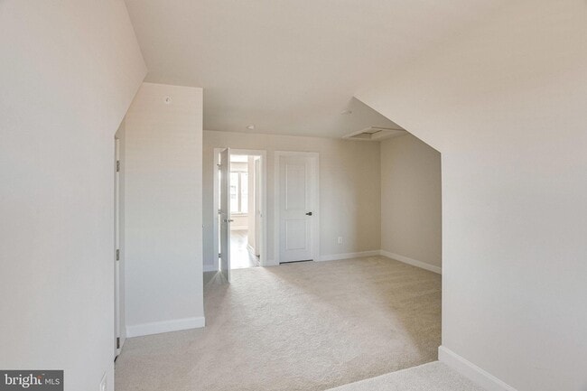 Building Photo - 43469 Grandmoore St