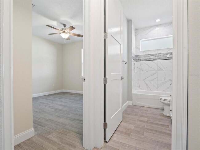 Building Photo - 127 Ullian Trail