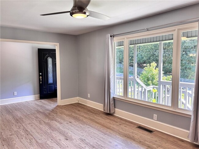 Building Photo - 462 Gibson Trail