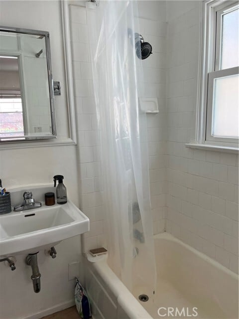 Building Photo - 36 Parkwood Dr