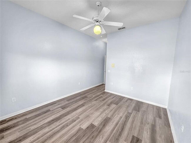 Building Photo - 7840 Ashford Dr