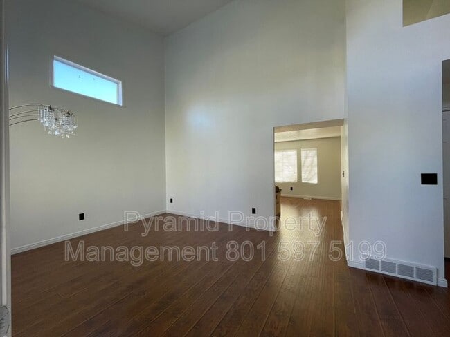 Building Photo - 4111 W 9580 S