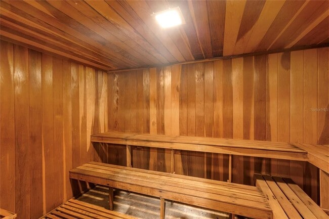 Building Photo - 3887 Catalina Dr