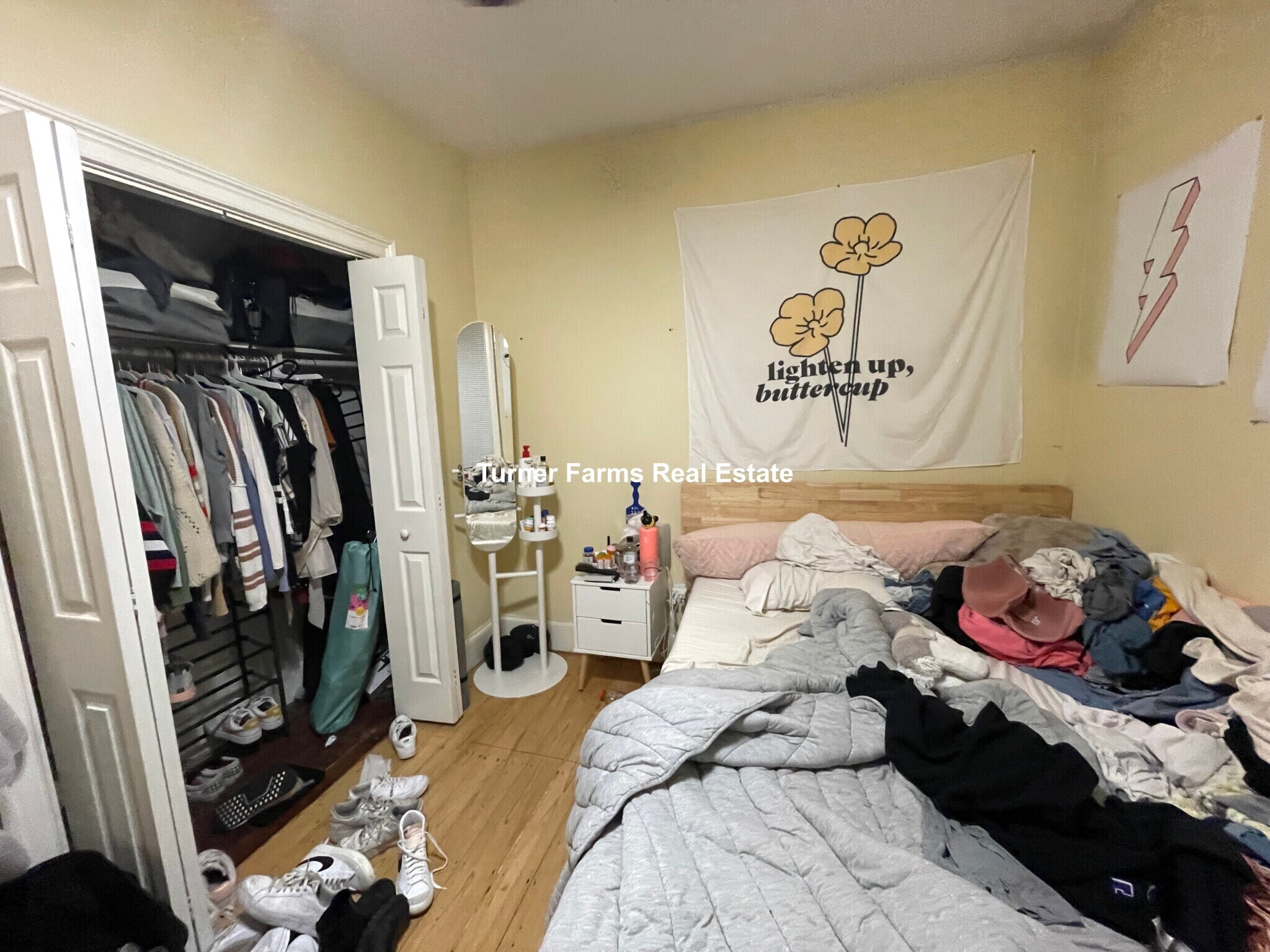 Building Photo - 731 Parker St