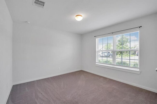 Building Photo - 31415 Stone Ridge Forest Dr