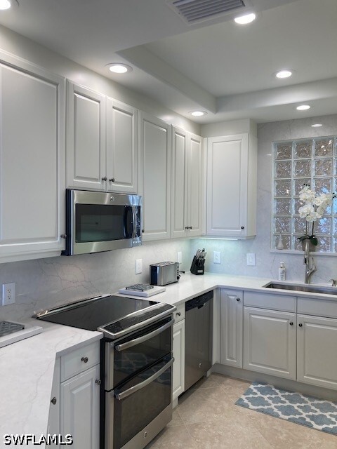 Building Photo - 580 El Camino Real