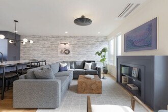 Building Photo - 1117 3rd Ave S