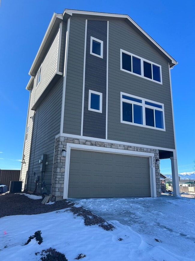 Building Photo - New build 3 bed, 2.5 bath, 2 car garage