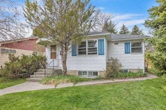 Building Photo - Private 1 bedroom
