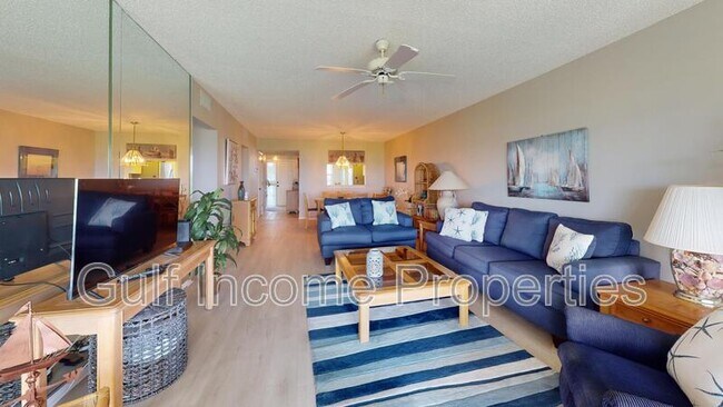 Building Photo - 1141 Edgewater Cir