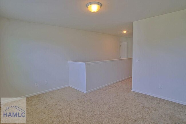 Building Photo - 56 Enclave Wy