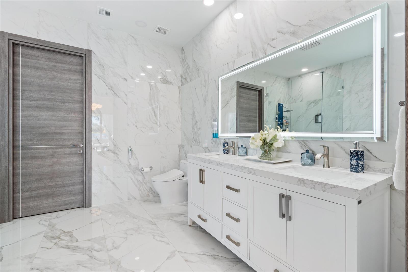 Building Photo - 10424 NW 59th Pl