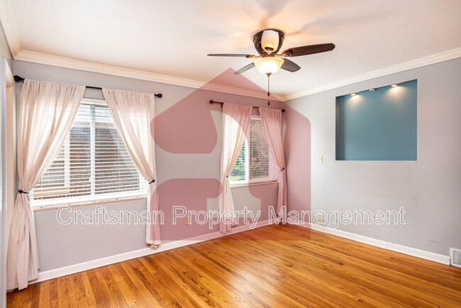 Building Photo - 2807 NW 34th St