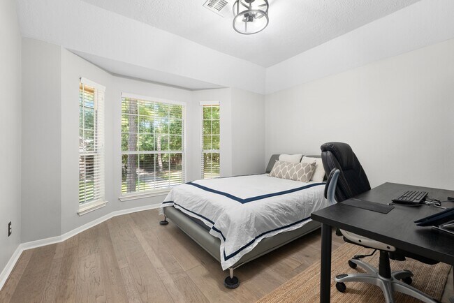 Building Photo - 26 Cinnamon Teal Pl